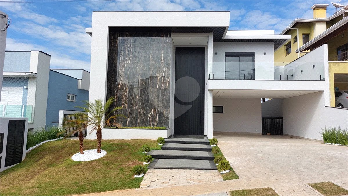 Casa Alto Padrão | 4 suites | Condominio Clube | Atibaia