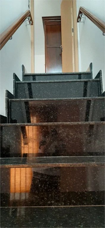 Sobrado à venda com 2 suítes em Parque Independência, São Paulo, SP