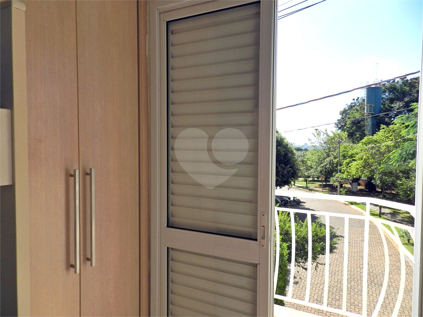 Casa à venda com 3 quartos, sendo 1 suíte, no condomínio Topazio Rp, Ribeirão Preto - SP