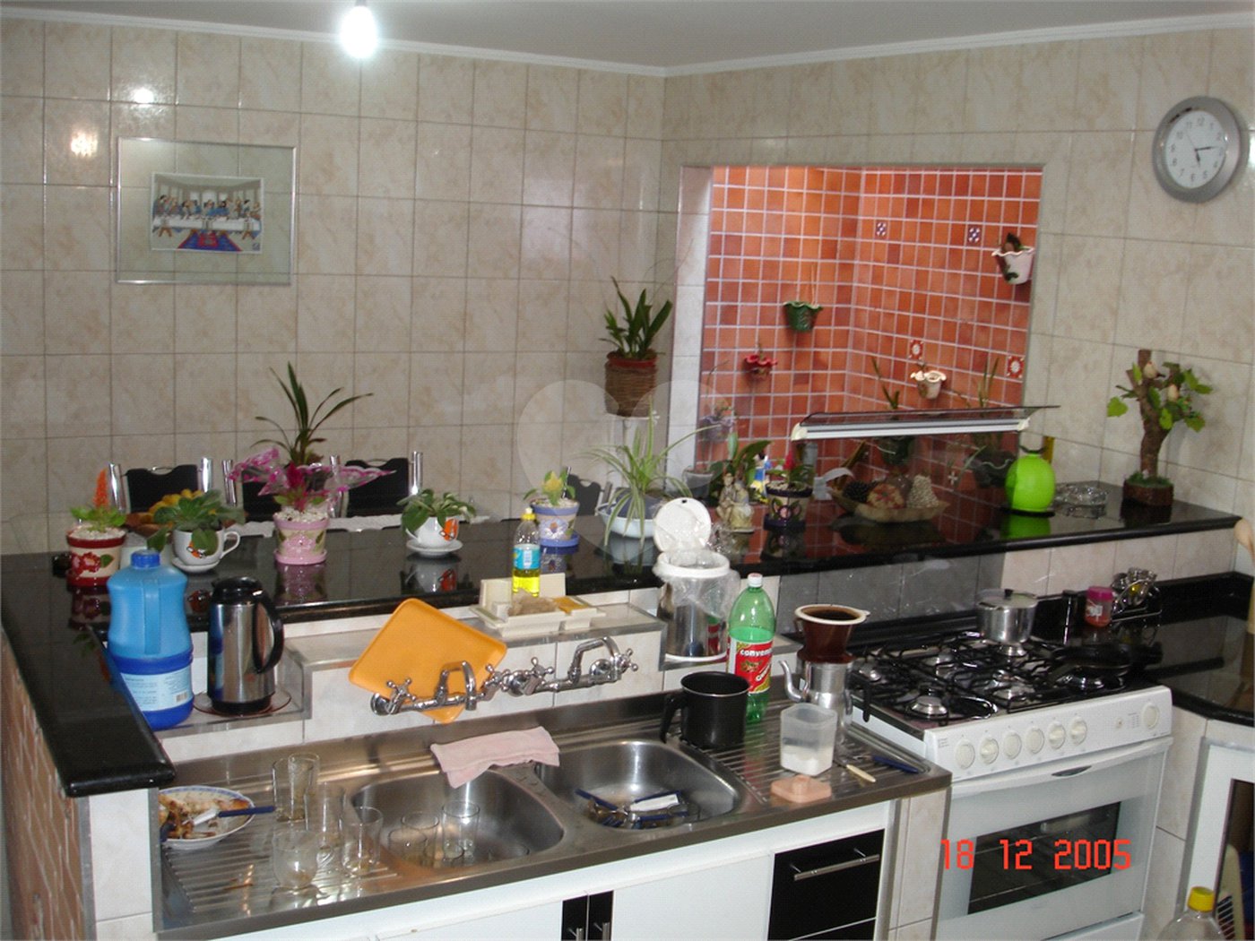 Casa à venda com 4 quartos, sendo 1 suíte, em Vila Paulicéia, São Paulo, SP