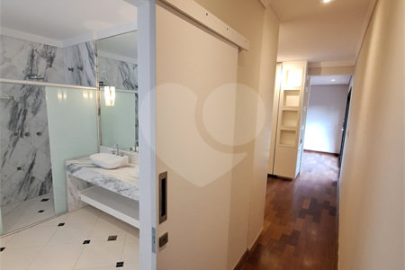 Casa à venda ou para alugar com 4 quartos, sendo 3 suítes, no condomínio Chácara Residencial Santa Maria, Votorantim - SP