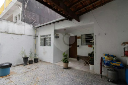 Casa à venda com 2 quartos, sendo 1 suíte, em Jardim Santa Clara, Guarulhos, SP
