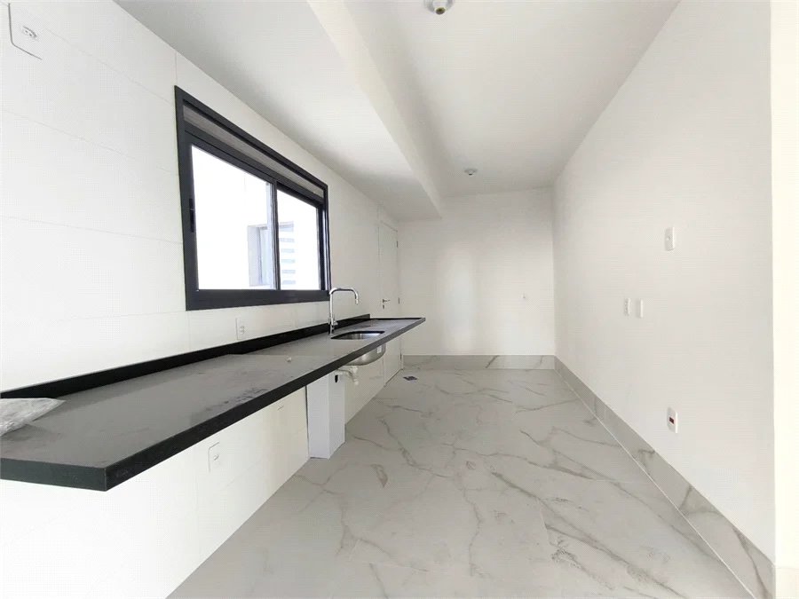 Apartamento à venda ou para alugar com 3 suítes em Água Branca, São Paulo, SP