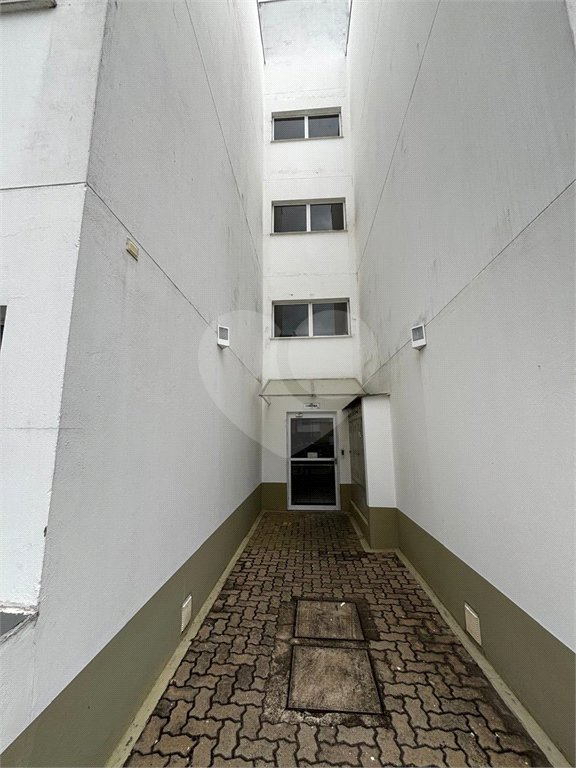 Apartamento à venda com 2 quartos em Guaraú, Salto, SP
