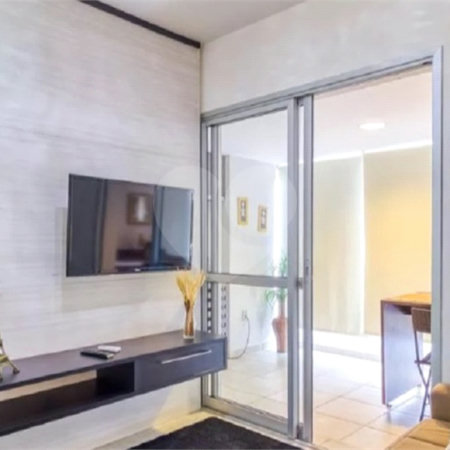 Apartamento à venda com 1 quarto em Indianópolis, São Paulo, SP
