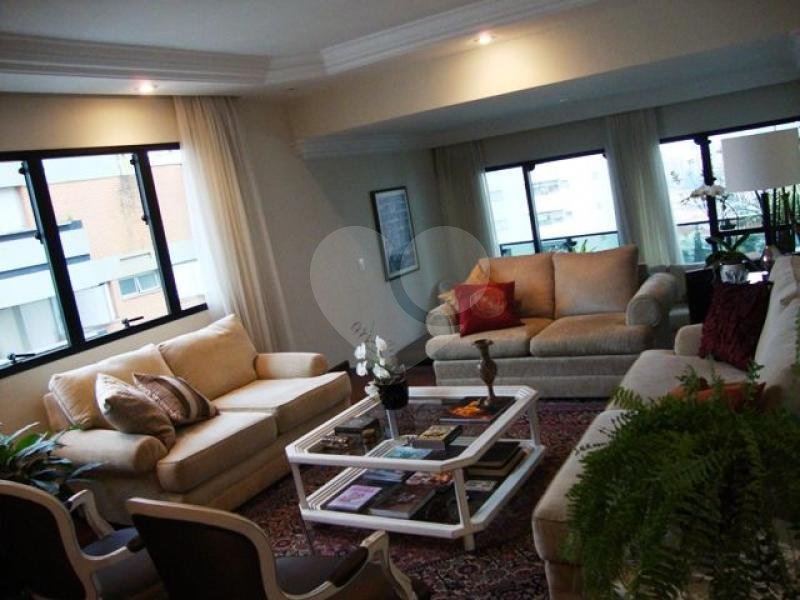 Apartamento à venda com 4 quartos, sendo 2 suítes, em Água Fria, São Paulo, SP