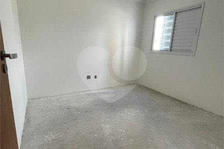Casa à venda com 2 quartos, sendo 1 suíte, em Parque Vitória, São Paulo, SP
