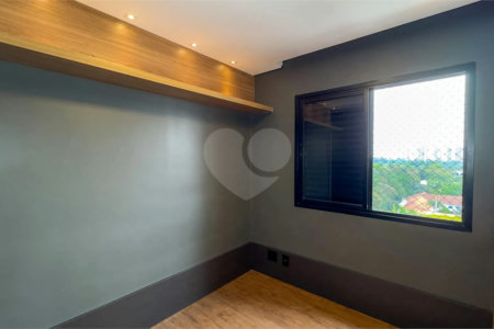 Apartamento à venda com 3 quartos, sendo 1 suíte, em Chácara Santo Antônio, São Paulo, SP