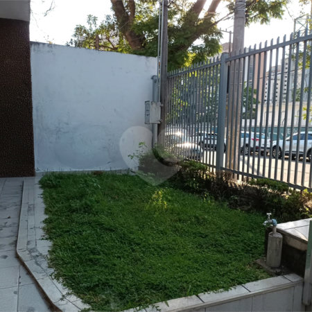 Casa à venda com 4 quartos em Vila Hamburguesa, São Paulo, SP