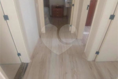 Apartamento à venda com 3 quartos, sendo 1 suíte,  em Cambuci, São Paulo, SP
