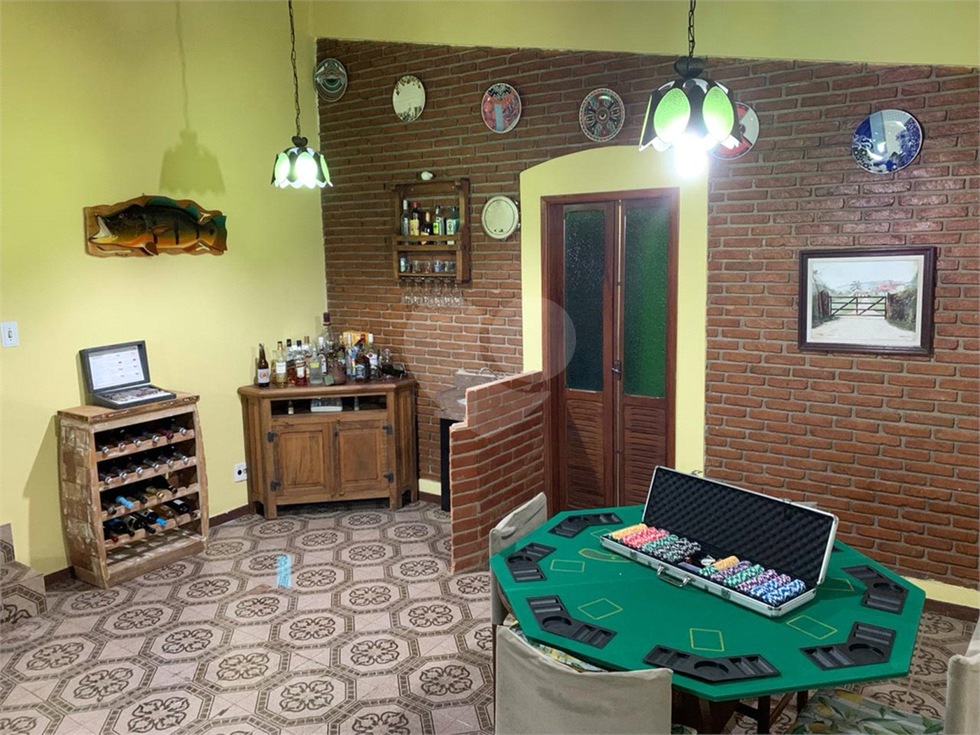 Chácara à venda com 4 quartos, sendo 1 suíte,  em Parque Residencial Atibaia, Atibaia, SP