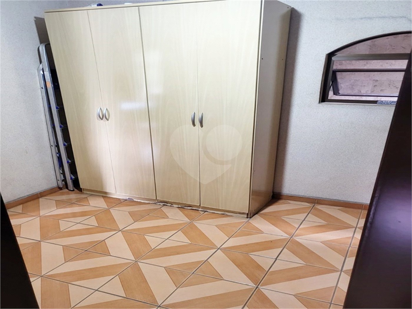 Casa à venda com 4 quartos, sendo 2 suítes, em Vila Maria Alta, São Paulo, SP