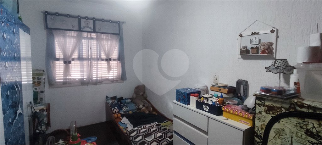 Sobrado à venda com 4 quartos em Vila Medeiros, São Paulo, SP