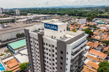 Apartamento à venda com 3 quartos, sendo 1 suíte,  em Jardim Oswaldo Cruz, São José dos Campos, SP