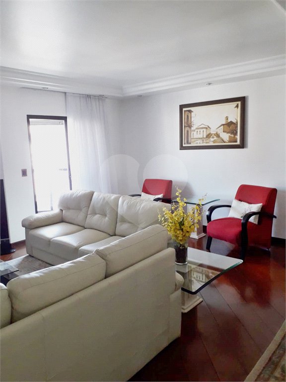 Apartamento à venda com 3 quartos, sendo 1 suíte, em Vila Gomes Cardim, São Paulo, SP