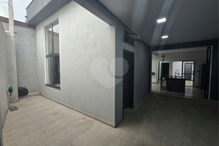 Casa à venda com 3 quartos, sendo 1 suíte, em Vila Santana, Itapetininga, SP