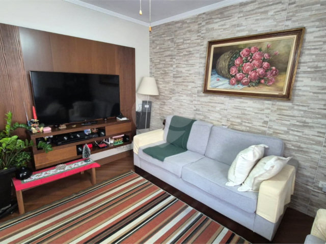 Casa à venda com 3 quartos, sendo 1 suíte,  no condomínio Indefinido_ernani Pinto_439, São Paulo - SP