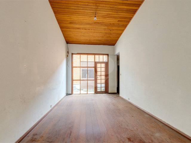 Casa Térrea à venda com 4 quartos, sendo 1 suíte,  em Brooklin, São Paulo, SP
