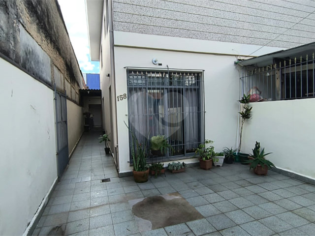 Sobrado à venda com 3 quartos em Tremembé, São Paulo, SP