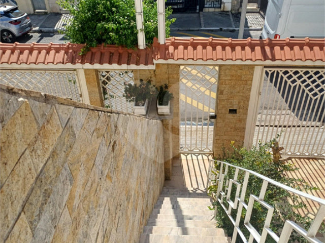 Sobrado à venda com 3 quartos, sendo 1 suíte,  em Vila Guilherme, São Paulo, SP