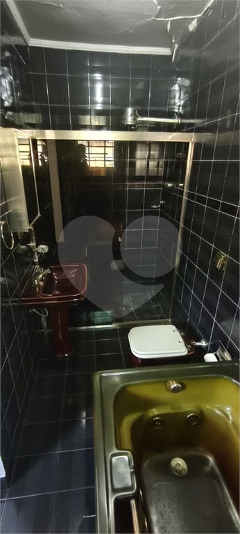 Casa para alugar com 6 quartos, sendo 2 suítes,  em Vila São João, Guarulhos, SP