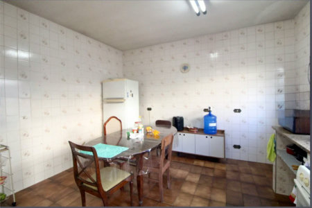 Casa à venda com 4 quartos, sendo 2 suítes, em Jardim Santa Helena, São Paulo, SP