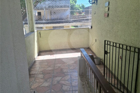 Casa à venda com 5 quartos, sendo 4 suítes, em Campo Grande, Rio de Janeiro, RJ