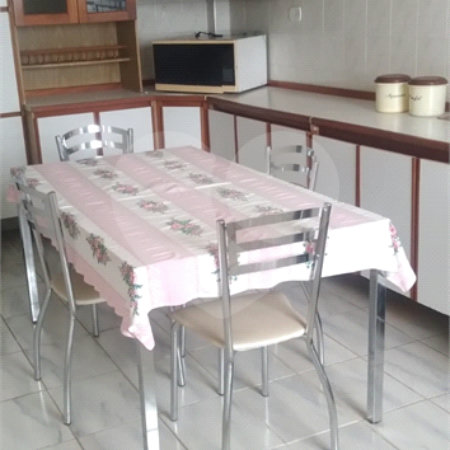 Sobrado à venda com 3 quartos em Vila Medeiros, São Paulo, SP