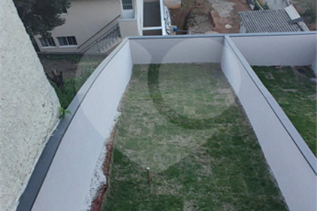 Sobrado à venda com 2 suítes em Jardim Imperial, Atibaia, SP