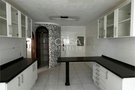Casa em condomínio à venda com 3 suítes em Além Ponte, Sorocaba, SP