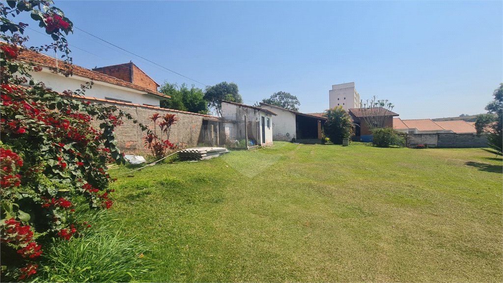 Chácara à venda com 3 quartos, sendo 1 suíte, em Vila Reis, Itapetininga, SP
