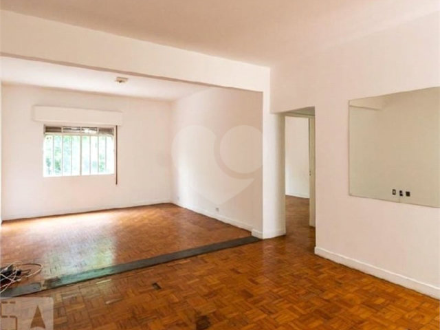Apartamento à venda com 2 quartos em Jardim América, São Paulo, SP