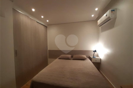 Apartamento à venda com 1 suíte em Parque Industrial Tomas Edson, São Paulo, SP