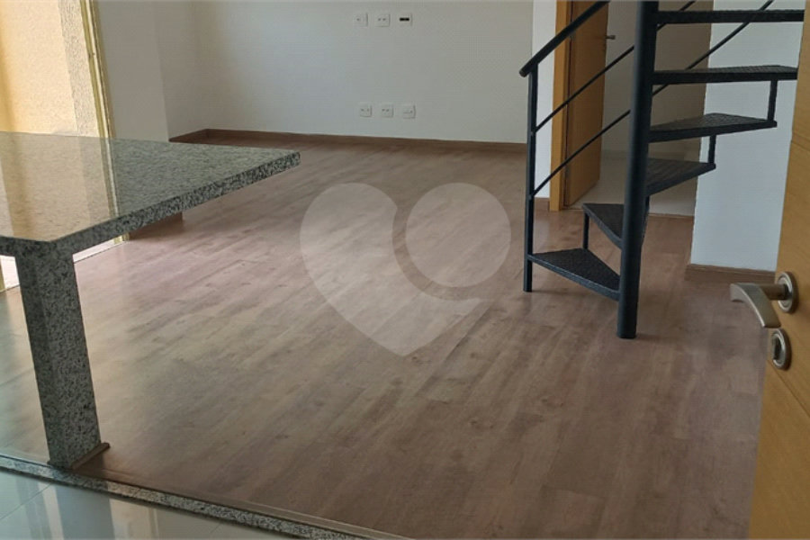 Cobertura à venda com 2 quartos, sendo 1 suíte, em Santana, São Paulo, SP