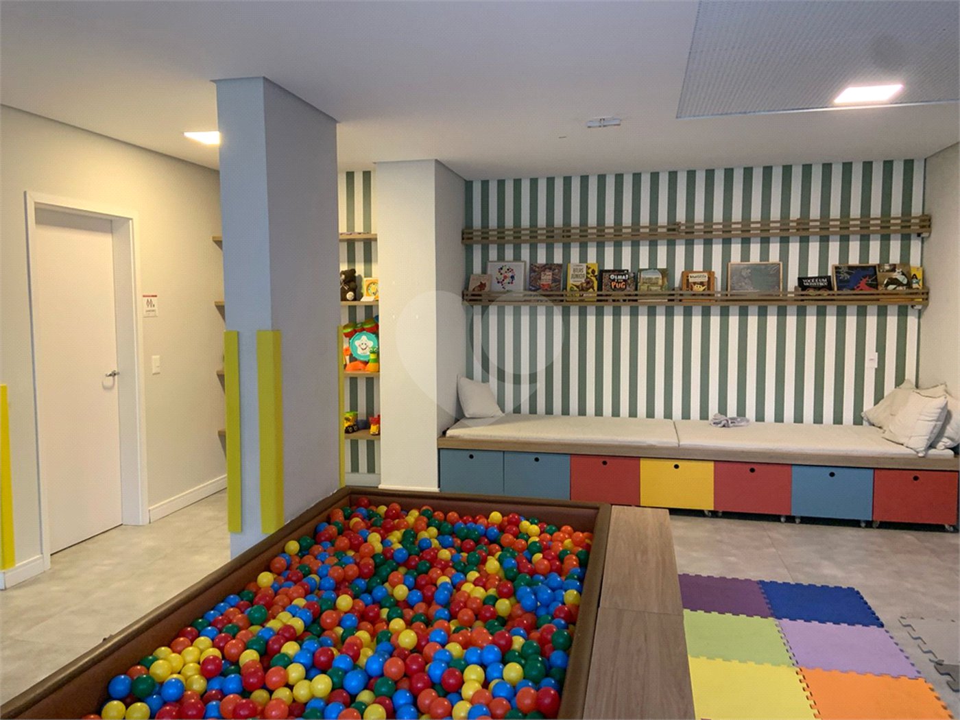Apartamento à venda com 3 suítes em Bela Aliança, São Paulo, SP