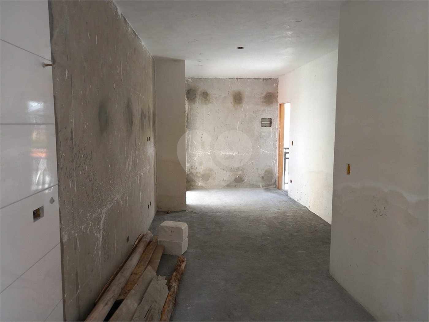 Casa à venda com 2 quartos no condomínio Sancris, São Paulo - SP