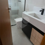 Casa à venda com 3 suítes no condomínio Hills, Arujá - SP