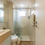 Apartamento à venda com 2 quartos, sendo 1 suíte,  em Jardim das Acácias, São Paulo, SP