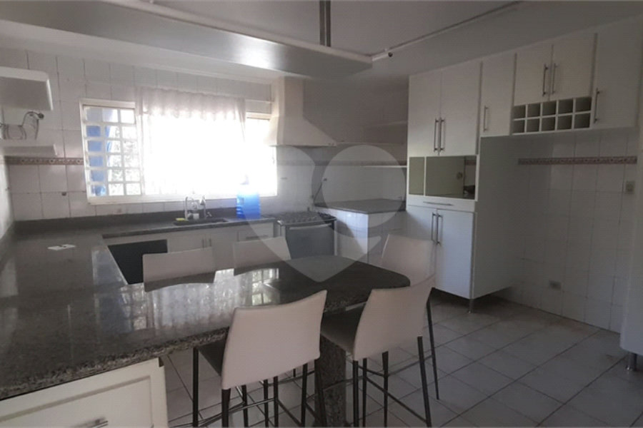 Casa à venda com 3 quartos, sendo 1 suíte, em Roseira, Mairiporã, SP