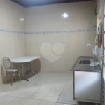 Casa à venda com 4 quartos, sendo 1 suíte, no Centro, São Roque, SP