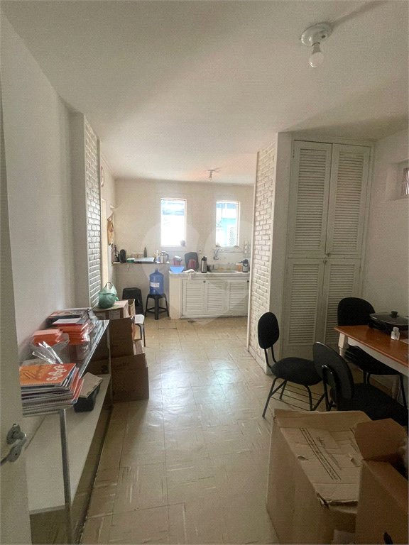 Casa Térrea à venda com 4 quartos em Vila Oliveira, Mogi das Cruzes, SP