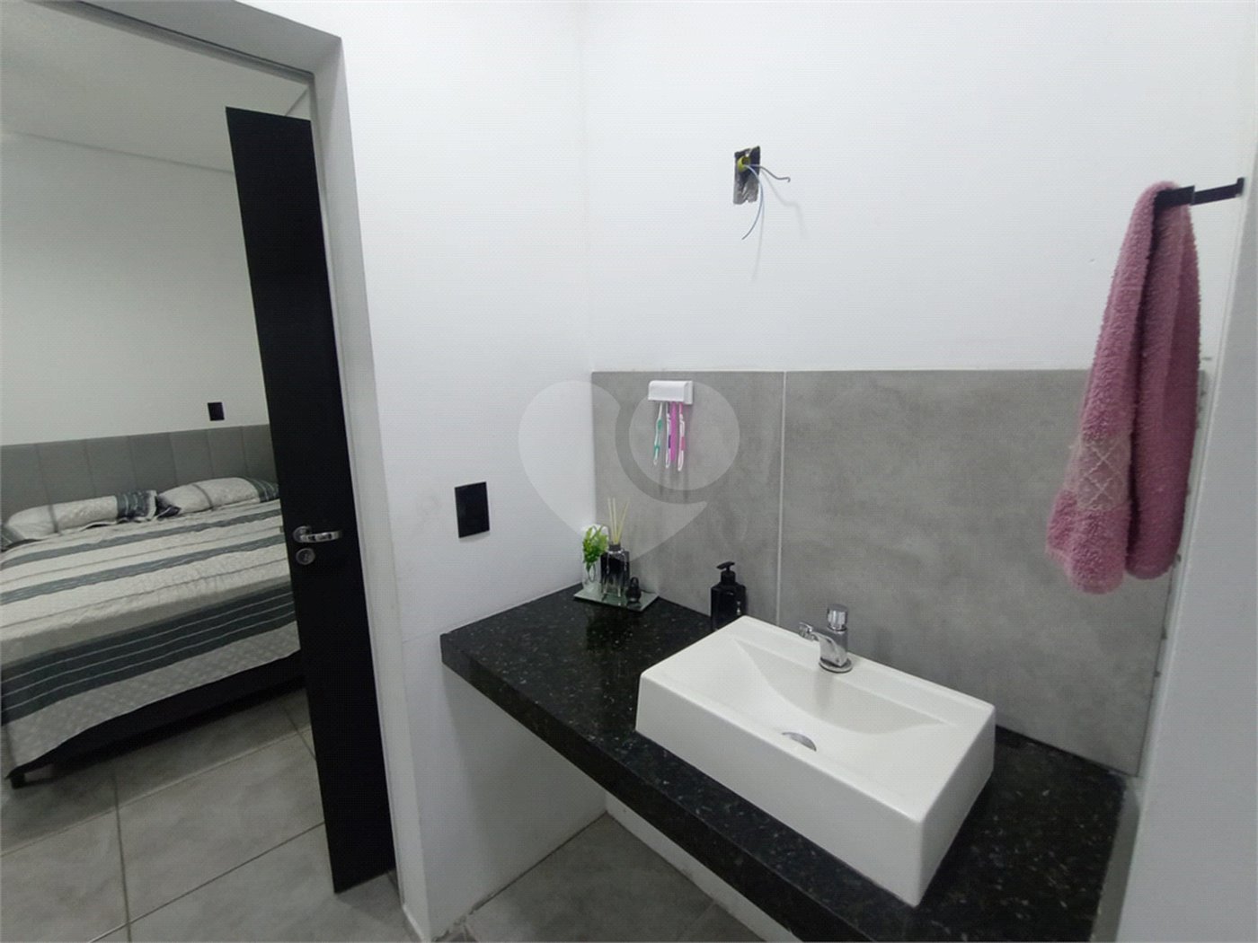 Casa à venda com 3 quartos, sendo 1 suíte, em Vila Santana, Itapetininga, SP