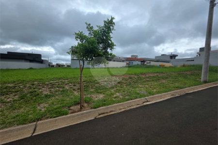 Terreno Condomínio Villenuve 10X24