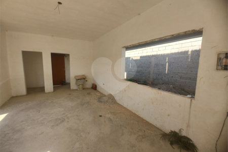 Terreno 810 metros à venda em Atibaia com projeto aprovado exclusivo de alto padrão com construção inacabada