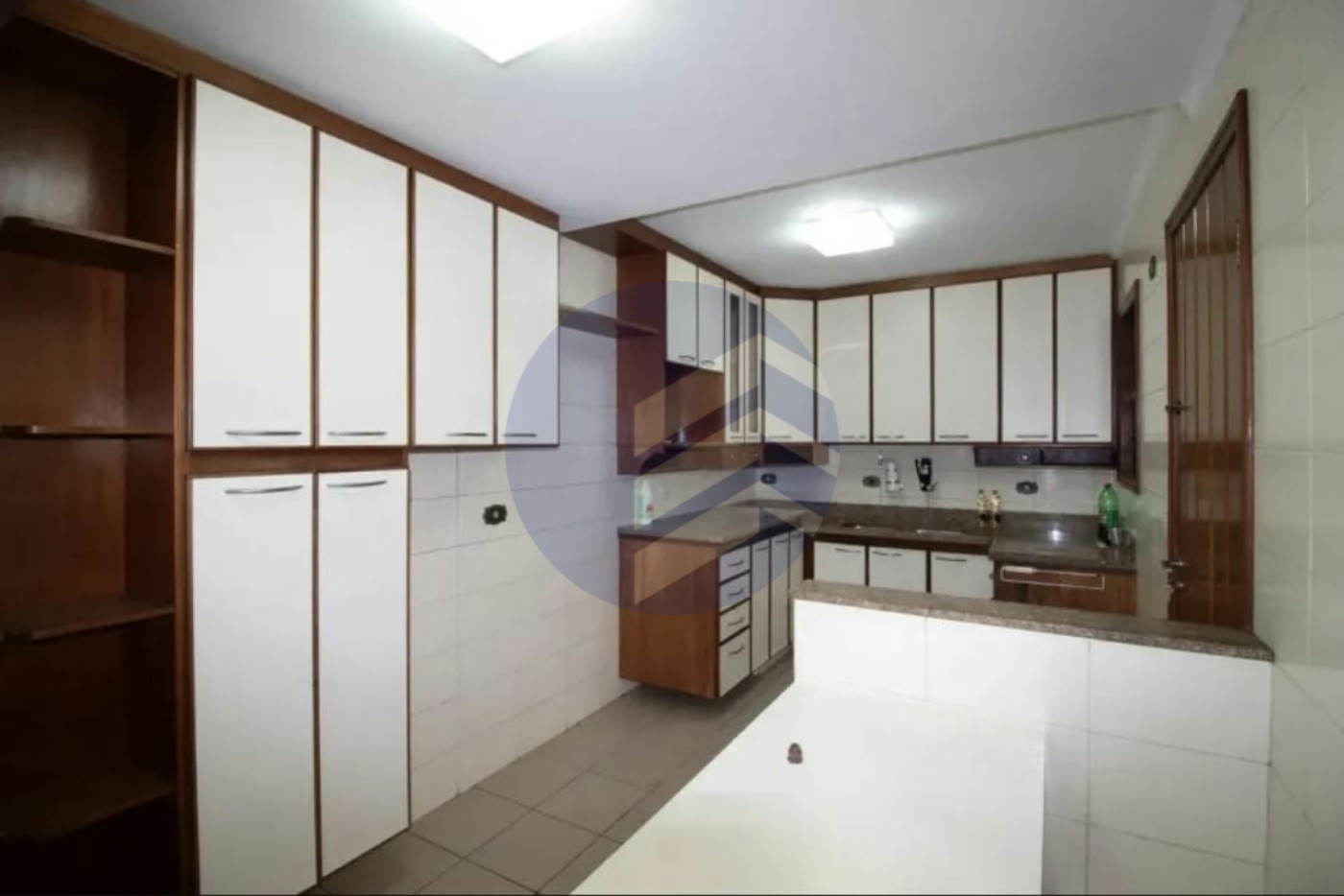 Casa à venda com 4 quartos, sendo 4 suítes, em Butantã, São Paulo - SP