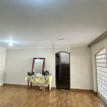 Venda Casa com 4 Dormitórios no Parque Santa Cecília