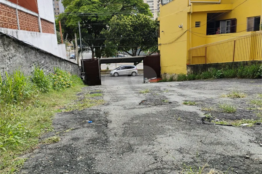 Terreno à Venda na Vila Guarani | 320 m² | 10 x 32 m