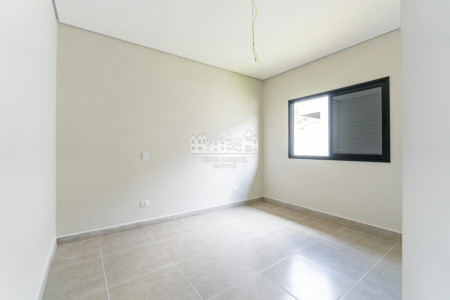 Casa térrea à venda com 3 quartos, sendo 1 suíte, no condomínio Flores da Usina, Atibaia - SP