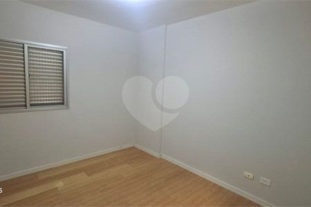 Apartamento à venda com 2 quartos em Vila Galvão, Guarulhos, SP
