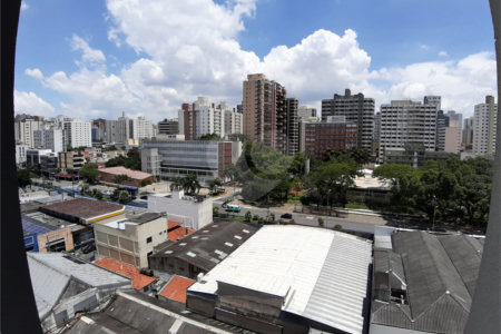 Apartamento à venda com 3 quartos, sendo 1 suíte, em Santo Antônio, São Caetano do Sul, SP